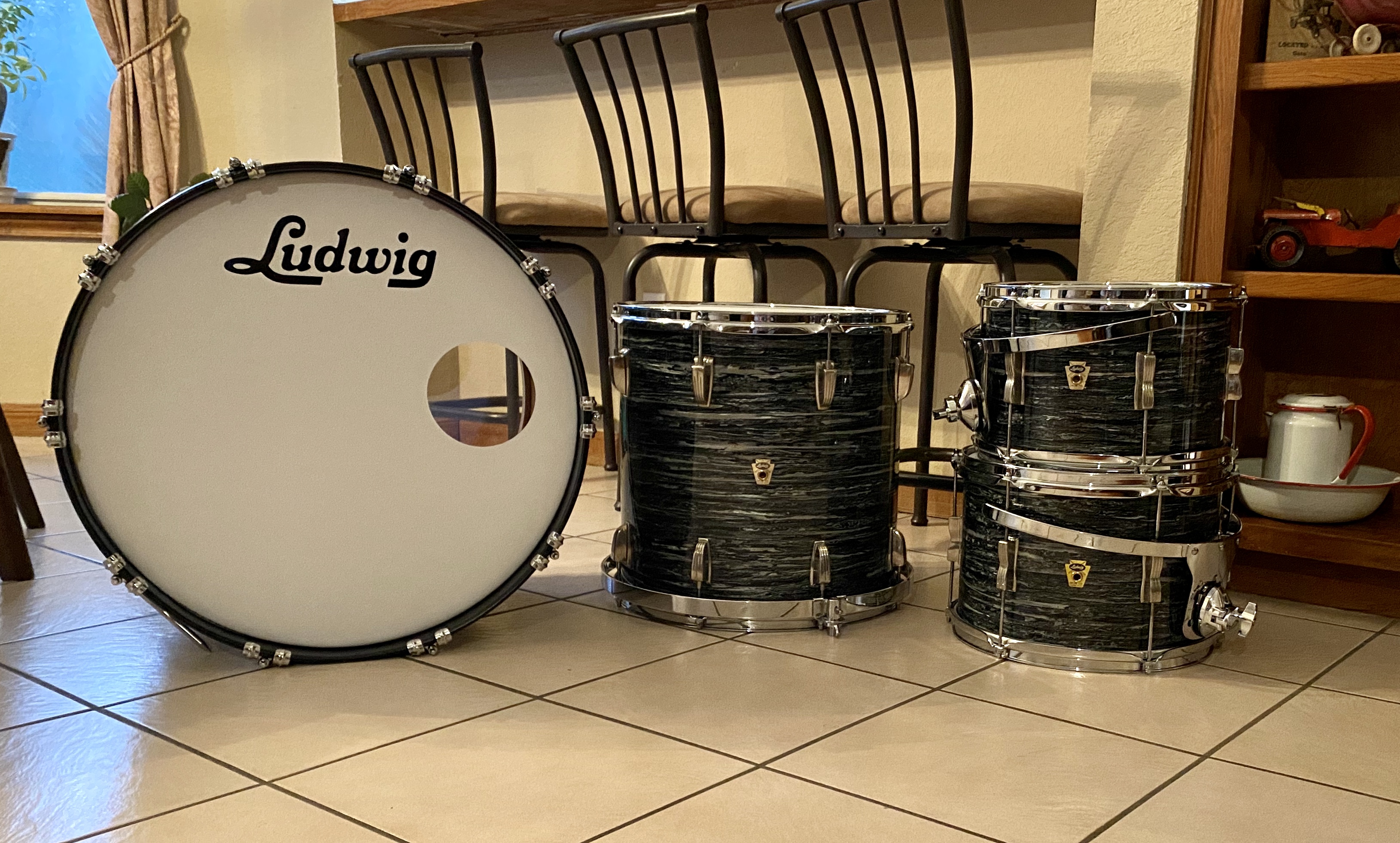 Ludwig Transition Badge kit
